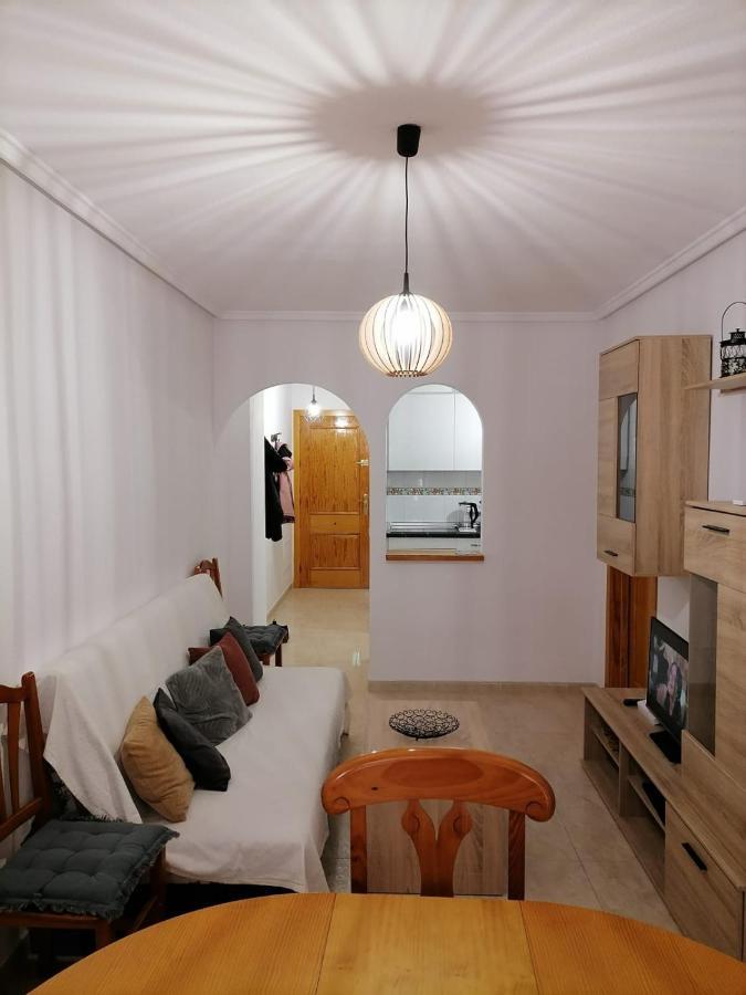 Sunny Appartment With Pool Torrevieja Center Extérieur photo